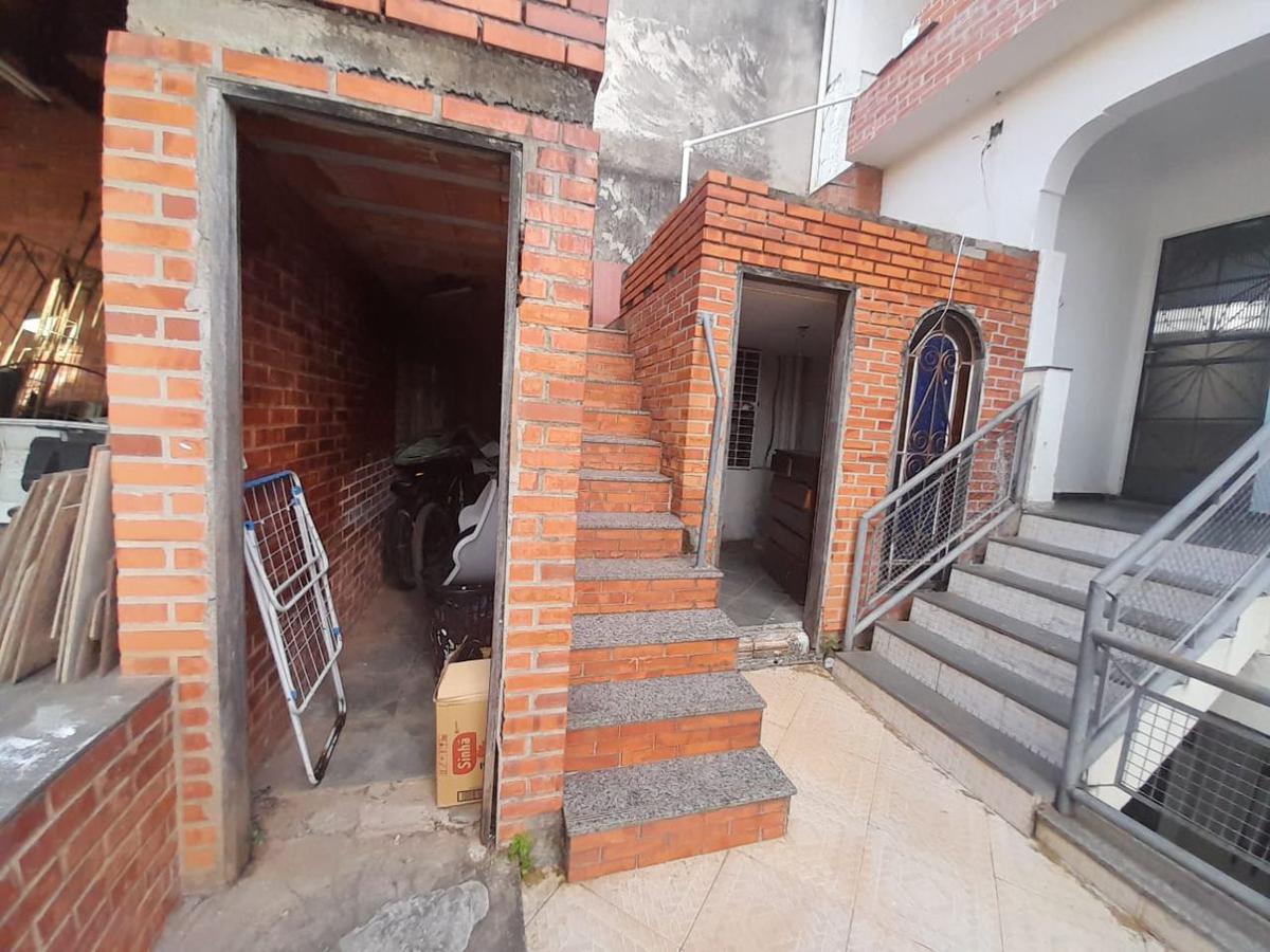 Casa, Cachoeirinha, 2 Quartos, 4 Vagas