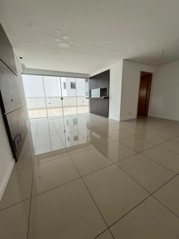 Apartamento, Castelo, 3 Quartos, 2 Vagas, 1 Suíte