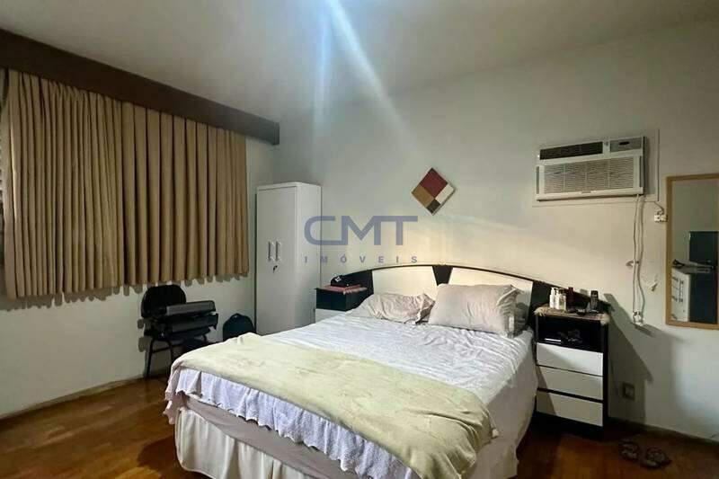 Casa, Serra, 4 Quartos, 4 Vagas, 1 Suíte