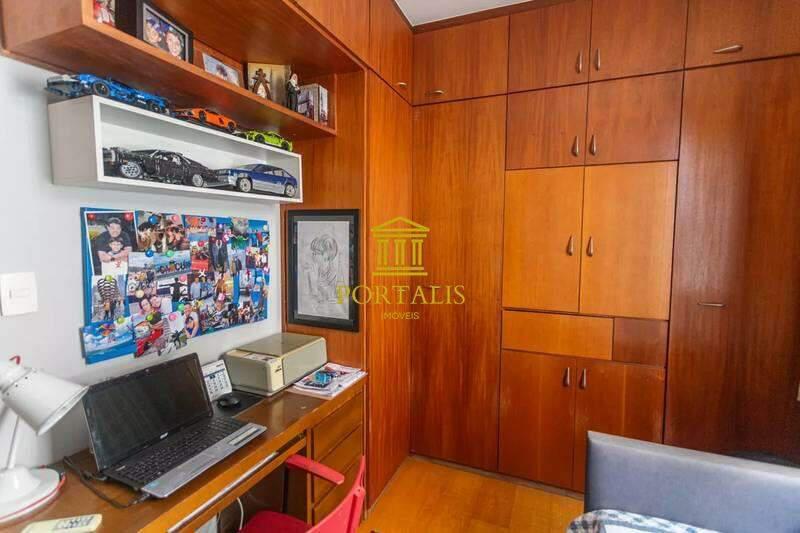 Apartamento, Serra, 2 Quartos, 2 Vagas, 1 Suíte