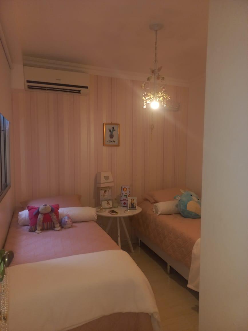 Apartamento, Sagrada Família, 3 Quartos, 2 Vagas, 1 Suíte