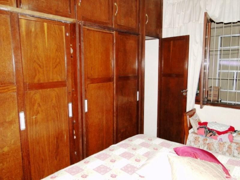 Casa, Sagrada Família, 4 Quartos, 2 Vagas, 2 Suítes