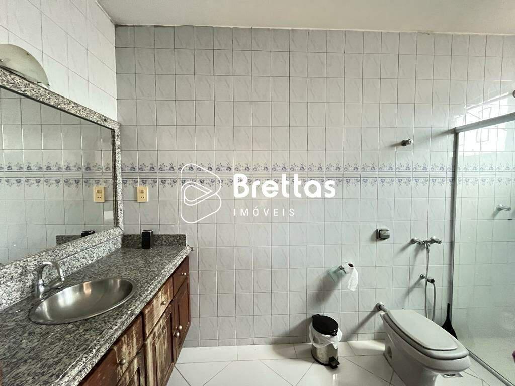 Casa, Centro, 5 Quartos, 2 Vagas, 4 Suítes