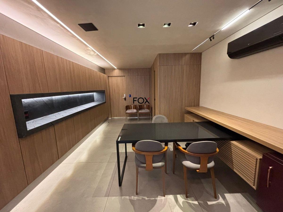 Sala, Estoril, 0 Quarto, 1 Vaga