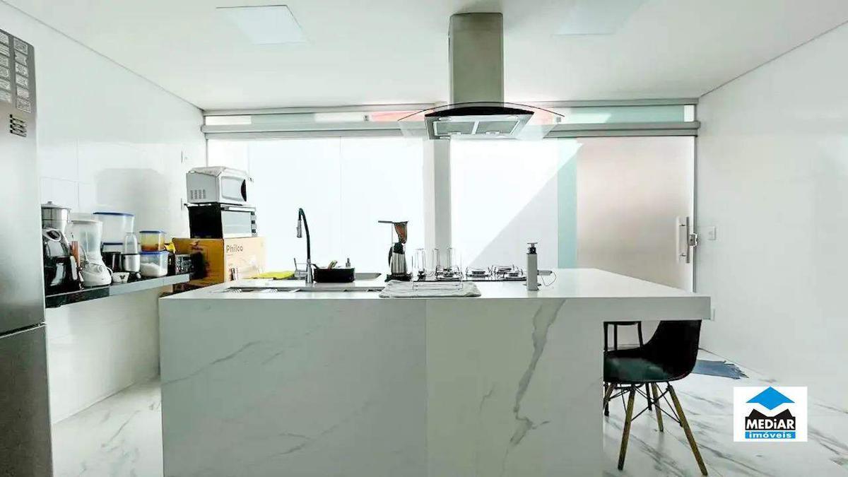 Casa, Santa Branca, 3 Quartos, 1 Vaga, 2 Suítes