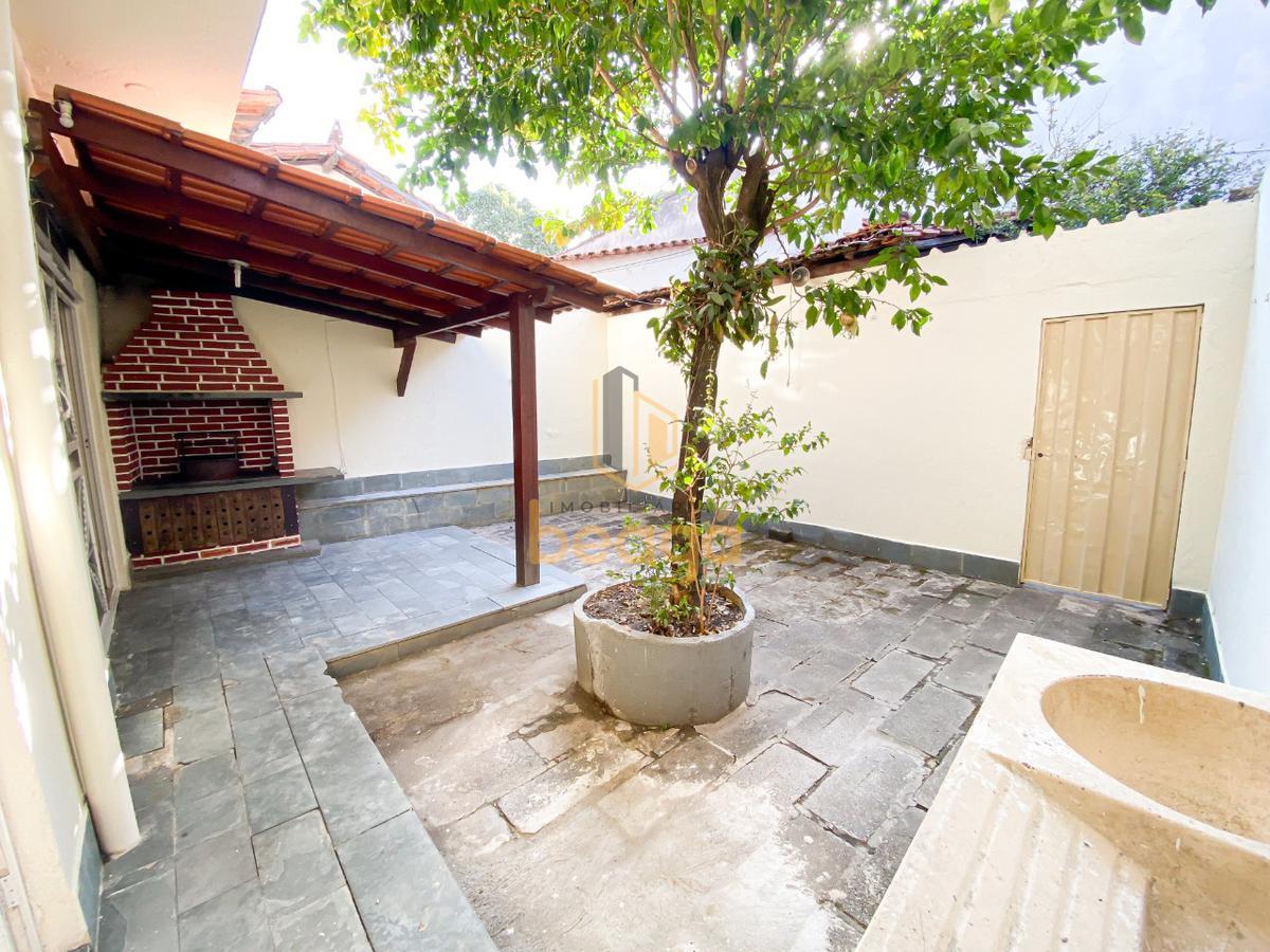 Casa, Dom Cabral, 2 Quartos, 0 Vaga