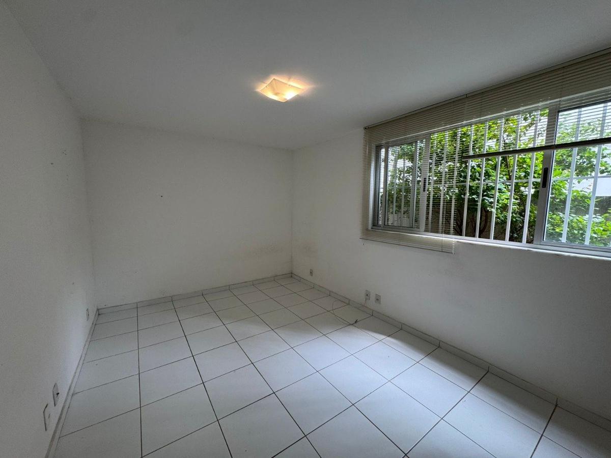 Apartamento, Sagrada Família, 1 Quarto, 1 Vaga