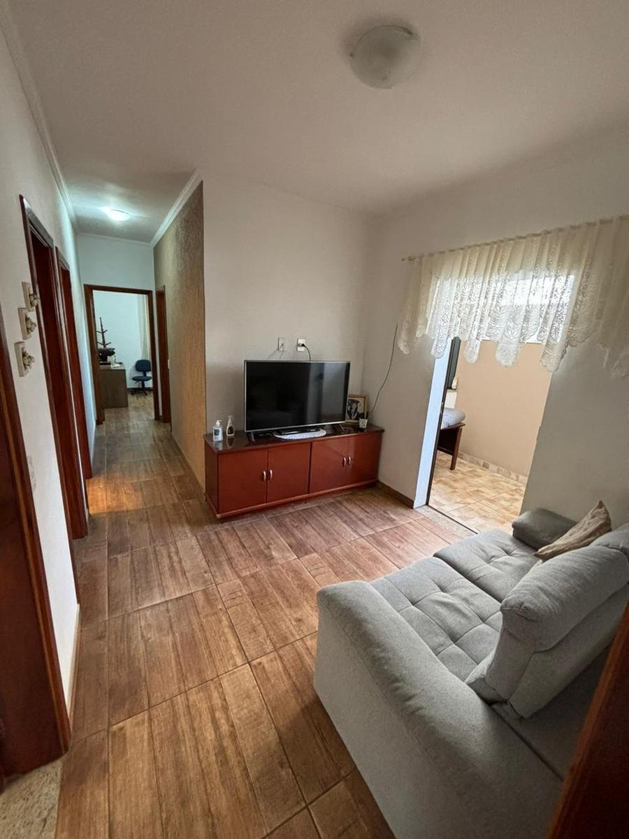 Casa, Parque das Américas, 3 Quartos, 4 Vagas, 1 Suíte