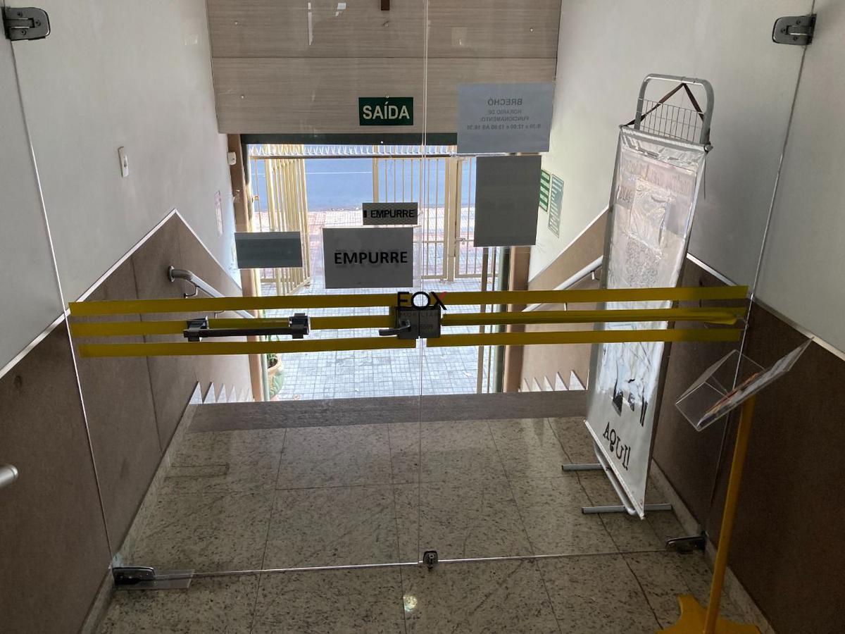 Prédio, Lourdes, 0 Quarto, 10 Vagas