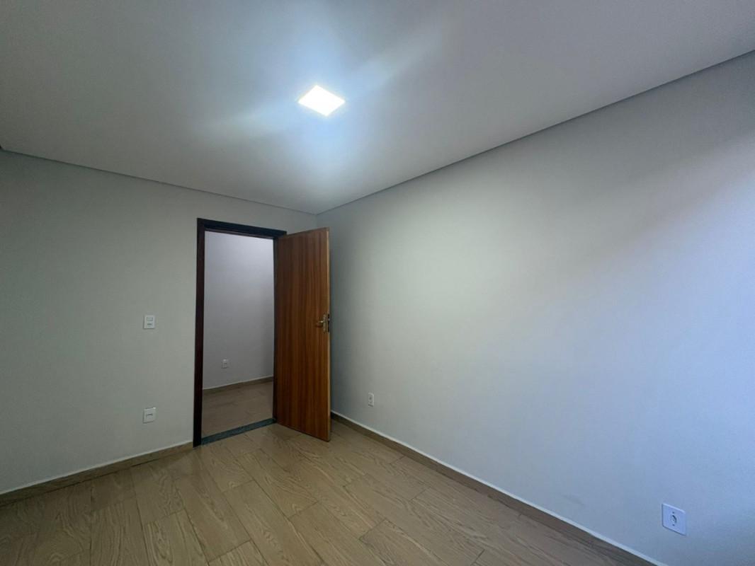 Casa, Jardim Riacho das Pedras, 3 Quartos, 4 Vagas, 1 Suíte