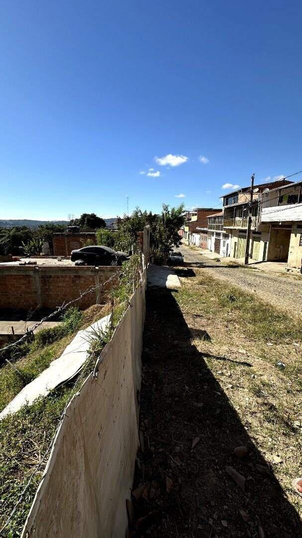 Lote, Nova Gameleira, 0 Quarto, 0 Vaga