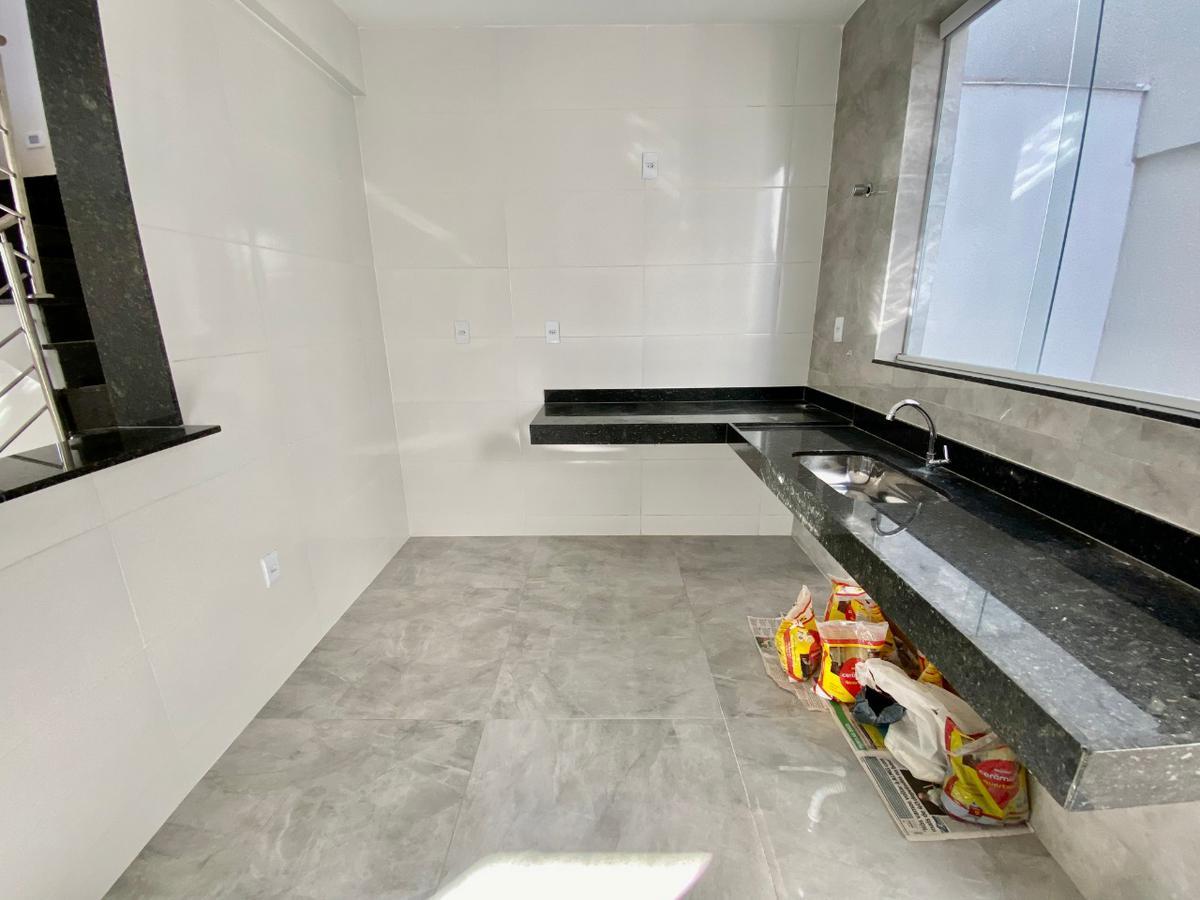 Casa, Itapoã, 3 Quartos, 3 Vagas, 1 Suíte