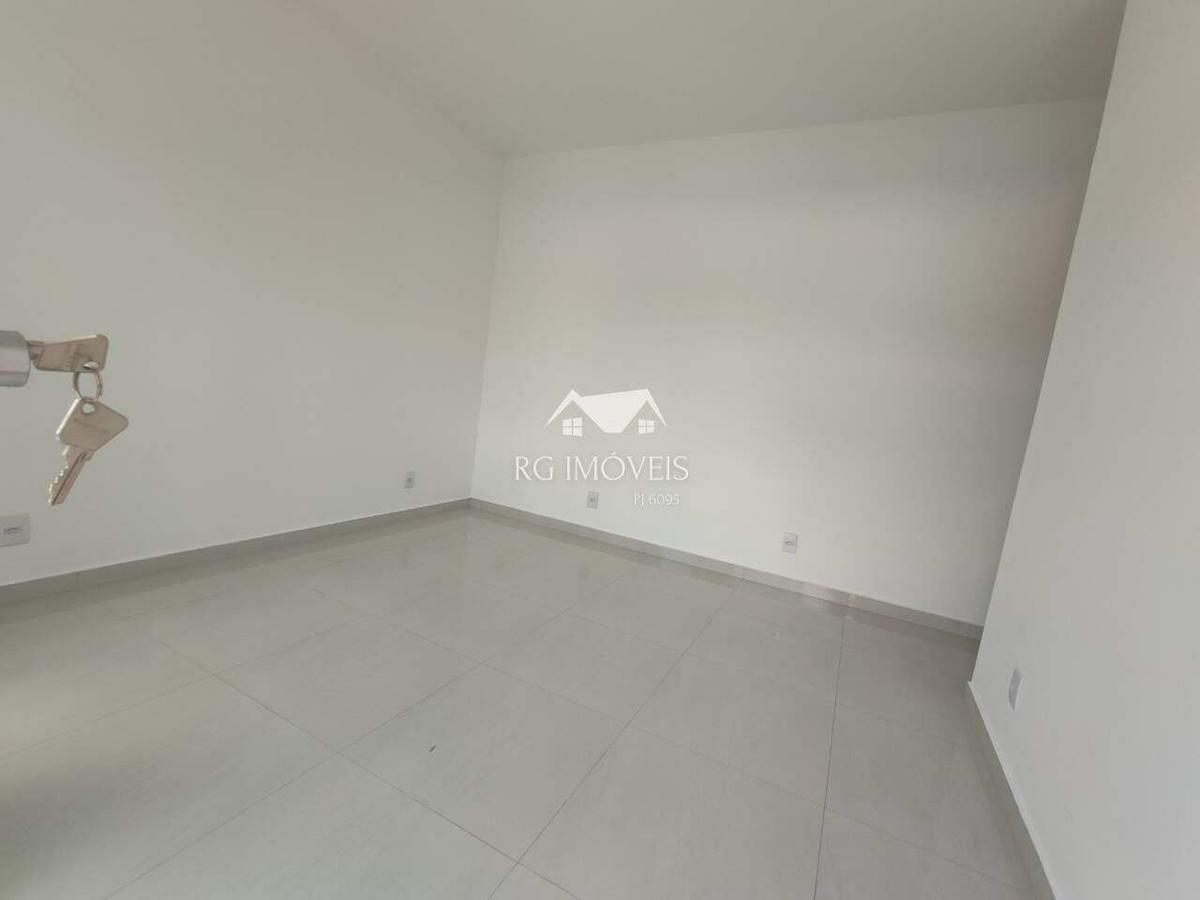 Casa, Masterville, 3 Quartos, 2 Vagas, 1 Suíte