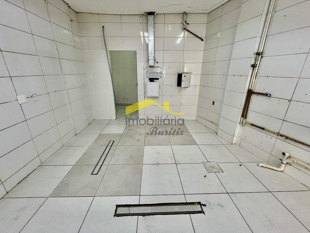 Loja, Buritis, 2 Vagas