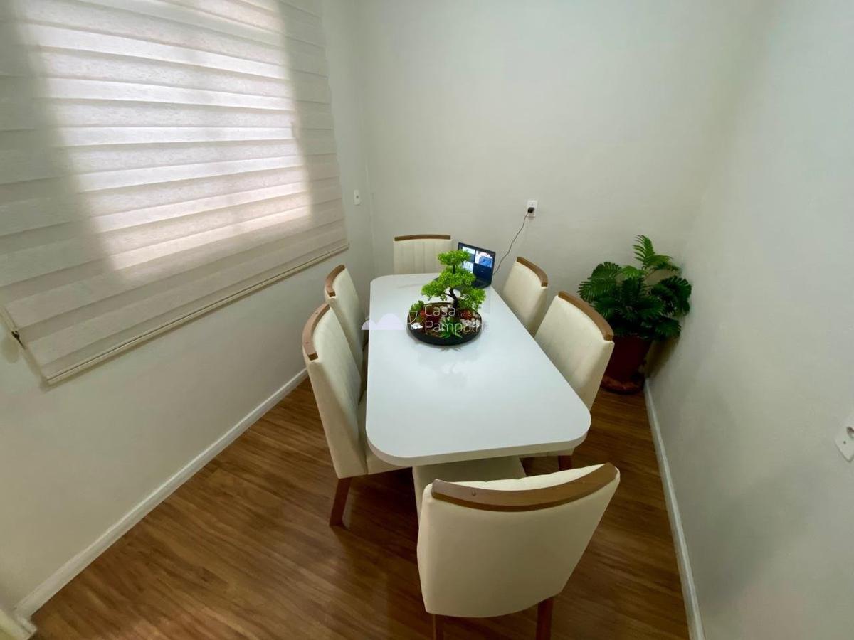 Casa, Planalto, 4 Quartos, 3 Vagas, 1 Suíte