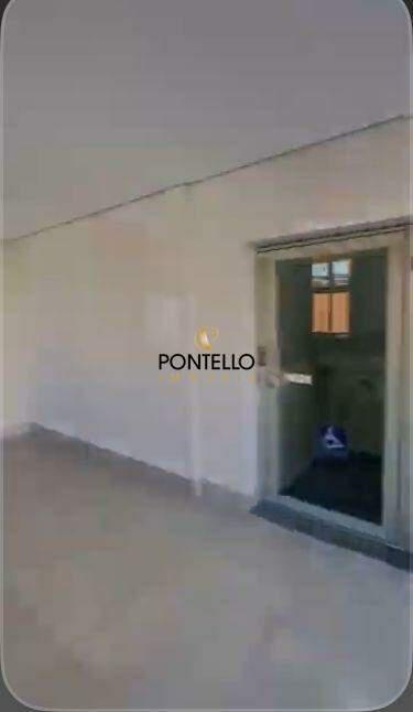 Cobertura, Centro, 2 Quartos, 0 Vaga, 1 Suíte