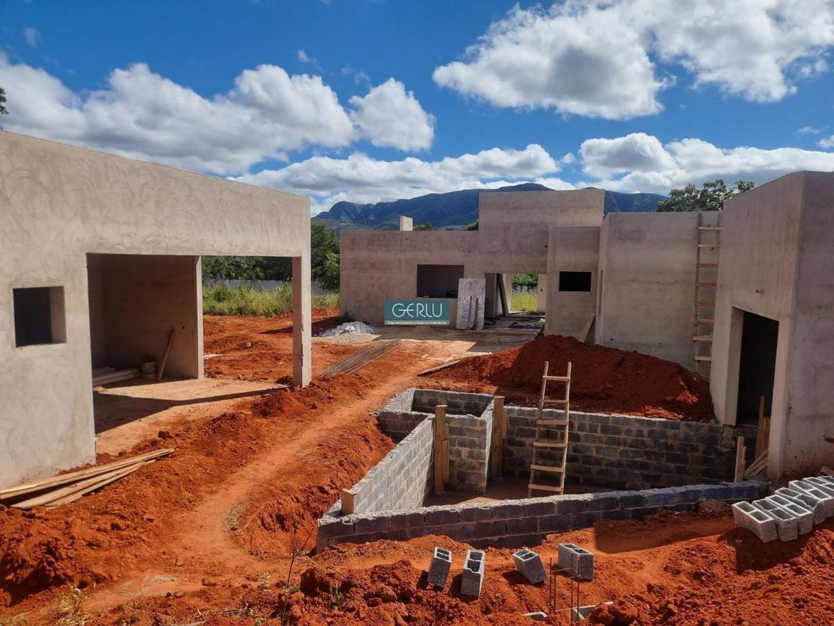 Casa em Condomínio, Centro, 4 Quartos, 2 Vagas, 3 Suítes