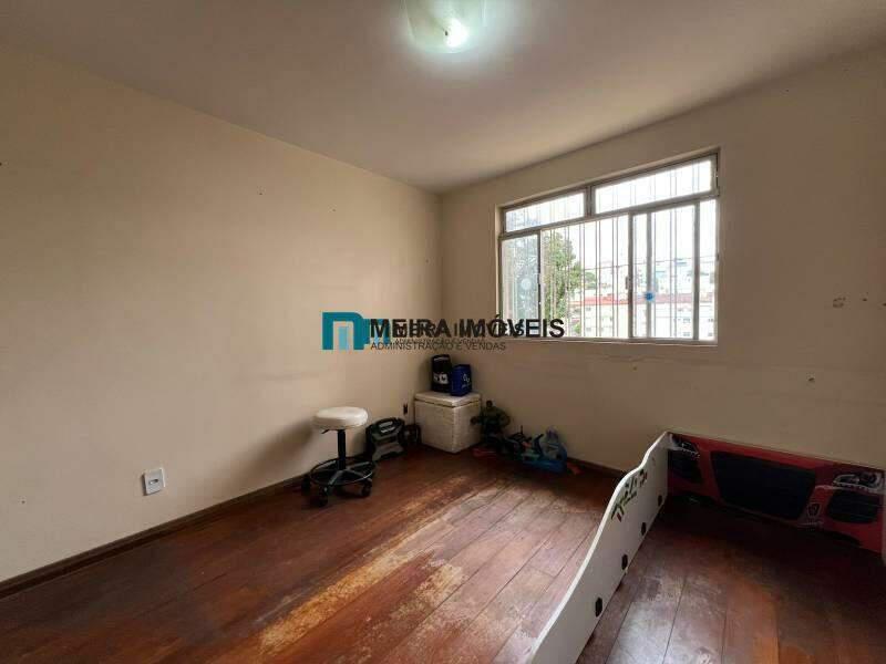 Casa, Nova Granada, 3 Quartos, 2 Vagas, 1 Suíte