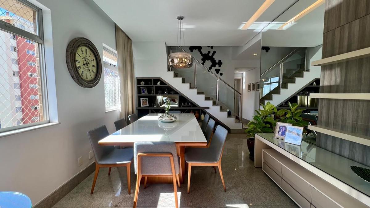 Cobertura, Santa Efigênia, 5 Quartos, 3 Vagas, 1 Suíte