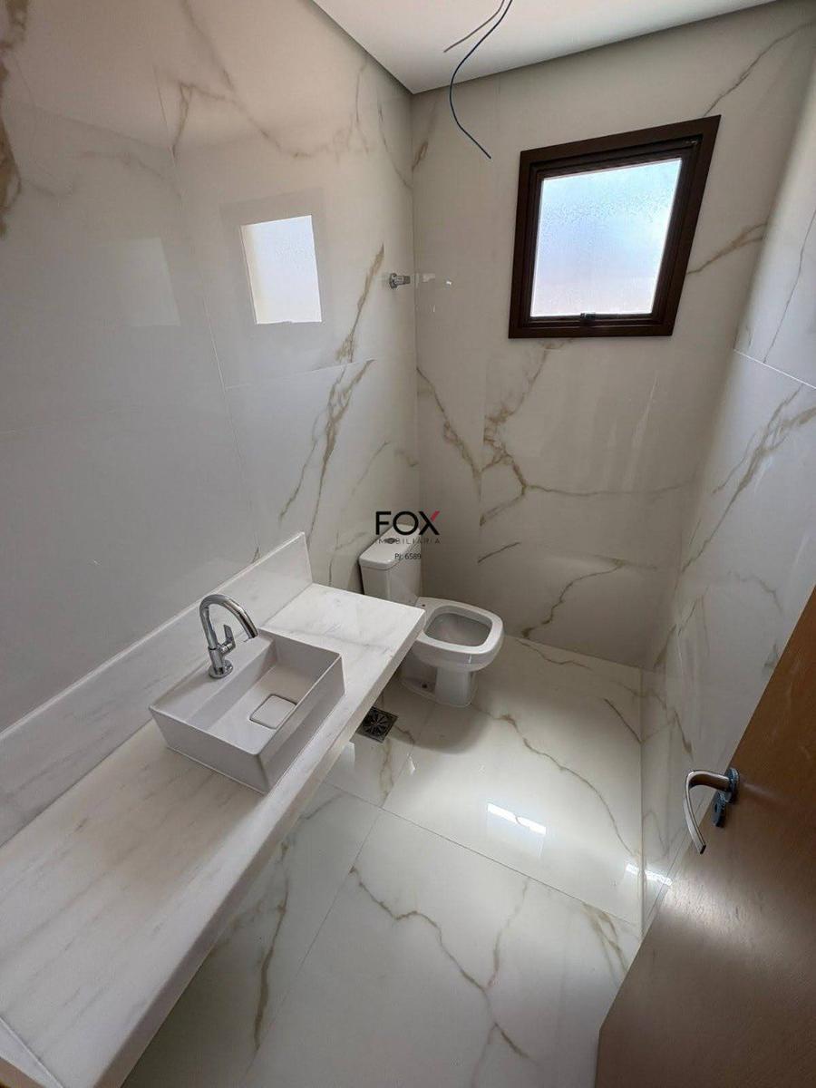 Apartamento, Esplanada, 4 Quartos, 2 Vagas, 1 Suíte