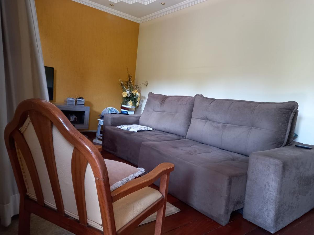 Casa, Castelo, 3 Quartos, 4 Vagas, 1 Suíte