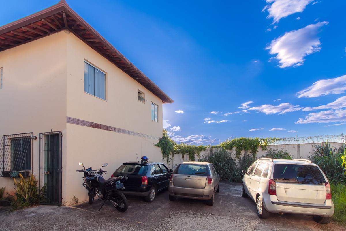 Casa, Céu Azul, 2 Quartos, 1 Vaga