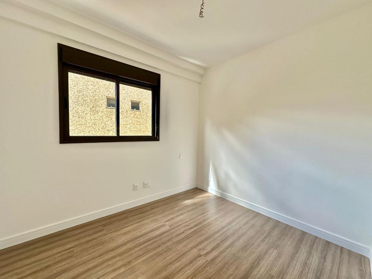 Apartamento, Funcionários, 3 Quartos, 2 Vagas, 1 Suíte