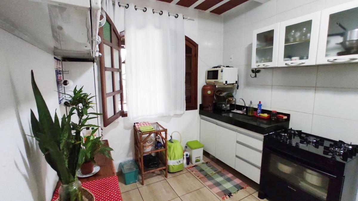 Casa, Conjunto Lagoa, 4 Quartos, 2 Vagas, 1 Suíte