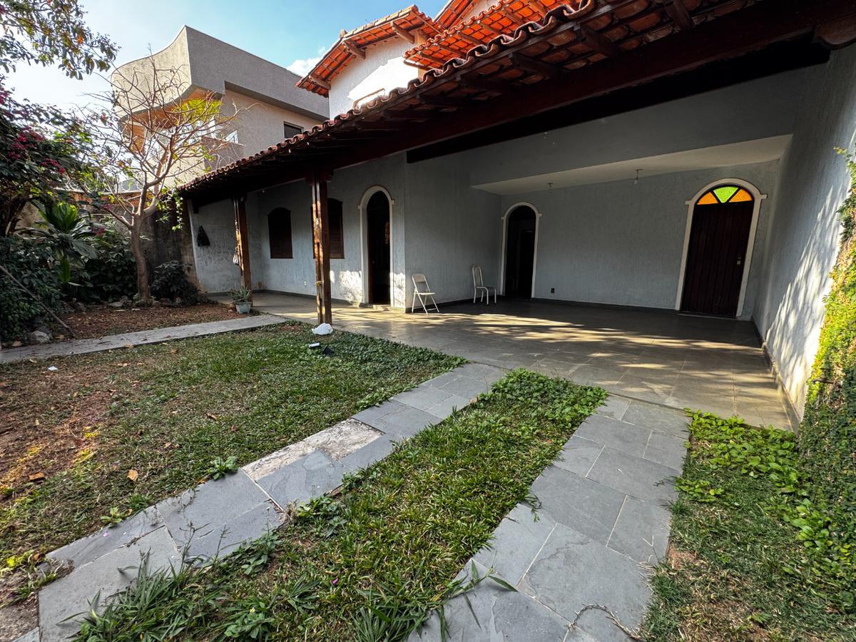 Casa, Jardim Atlântico, 5 Quartos, 4 Vagas, 1 Suíte