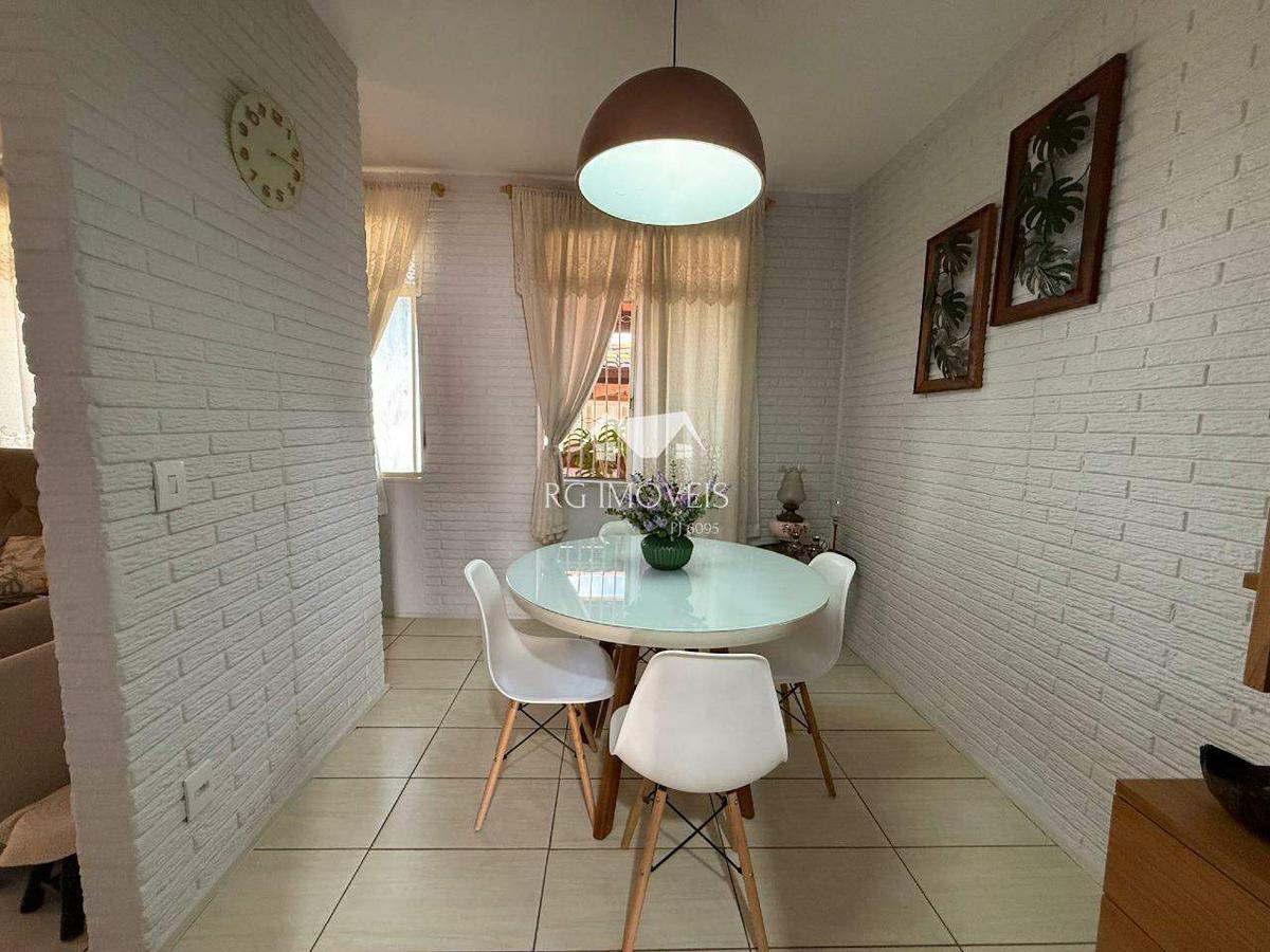 Casa, Tirol, 3 Quartos, 6 Vagas