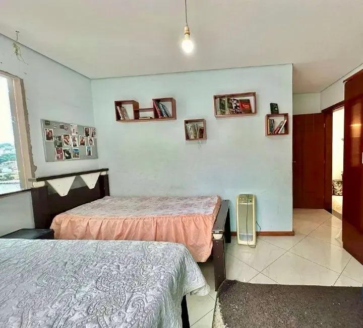 Casa, Céu Azul, 3 Quartos, 2 Vagas, 2 Suítes