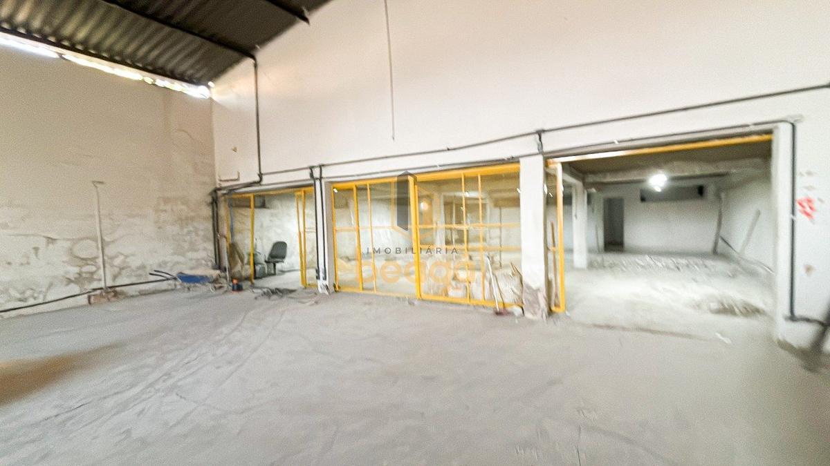 Galpão, Parque Turistas, 0 Quarto, 1 Vaga