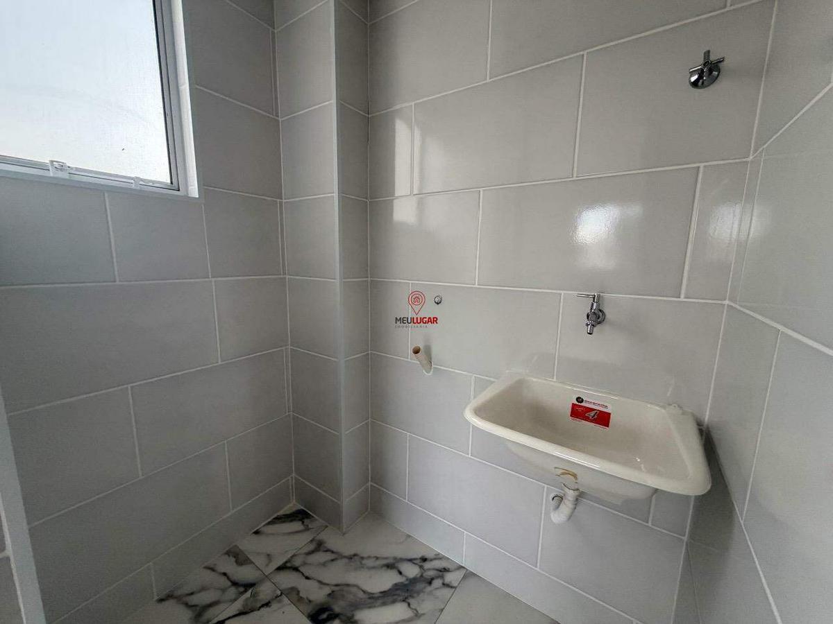Apartamento, Lago Azul, 2 Quartos, 1 Vaga