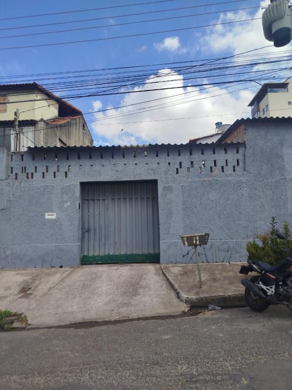 Casa, Bandeirantes, 4 Quartos, 10 Vagas, 2 Suítes