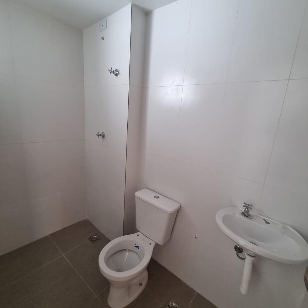 Apartamento, Floresta, 3 Quartos, 2 Vagas, 1 Suíte