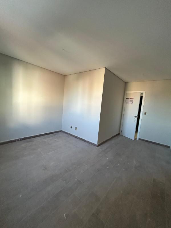 Apartamento, Jaraguá, 4 Quartos, 3 Vagas, 1 Suíte