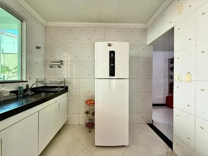 Casa, Piratininga (venda Nova), 3 Quartos, 2 Vagas