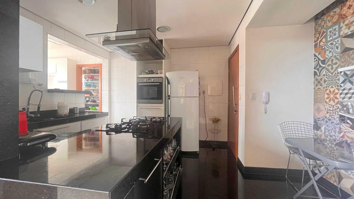 Apartamento, Buritis, 4 Quartos, 4 Vagas, 2 Suítes