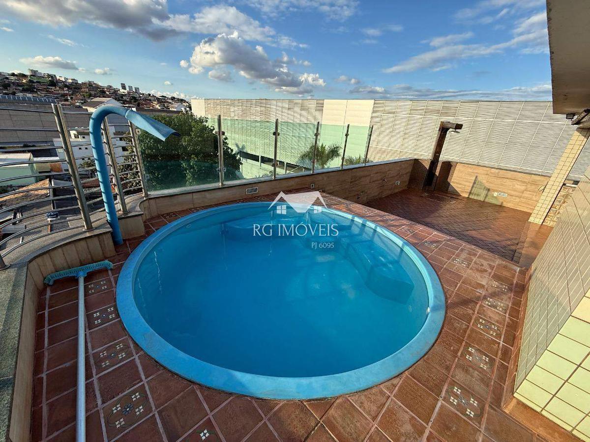 Cobertura, Barreiro, 2 Quartos, 2 Vagas, 1 Suíte
