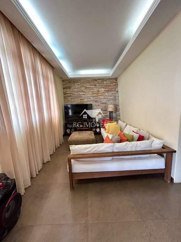 Casa, Diamante, 4 Quartos, 3 Vagas