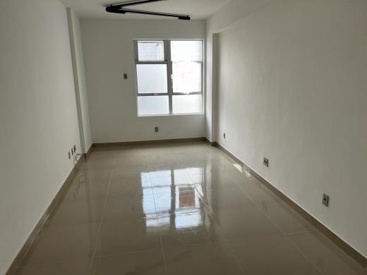 Sala, Barro Preto