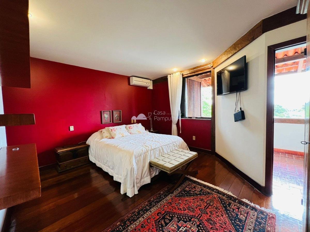 Casa, Jardim Atlântico, 4 Quartos, 8 Vagas, 3 Suítes