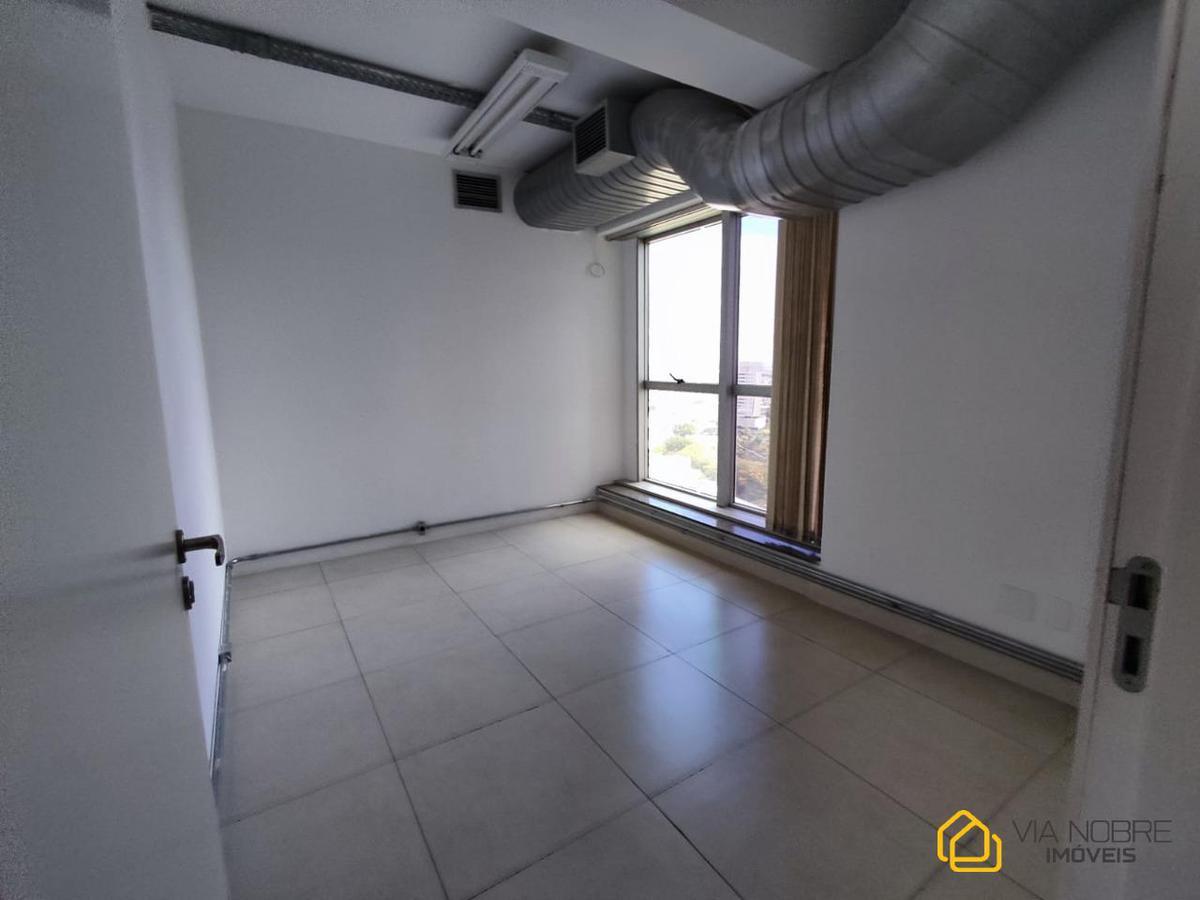 Sala, Estoril, 4 Vagas
