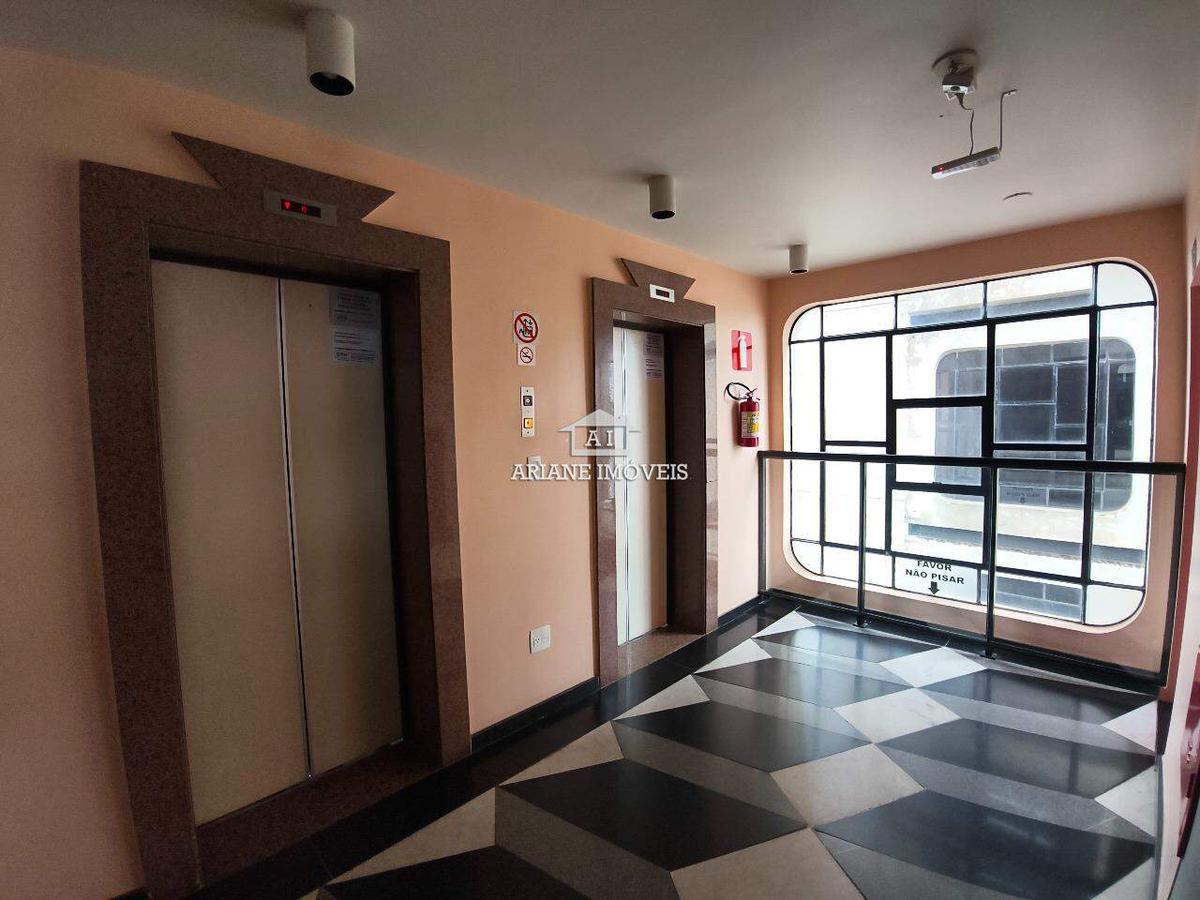 Sala, Luxemburgo, 0 Quarto, 1 Vaga