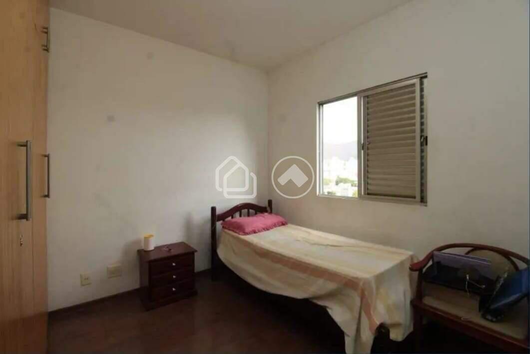 Apartamento, Estoril, 3 Quartos, 2 Vagas, 1 Suíte