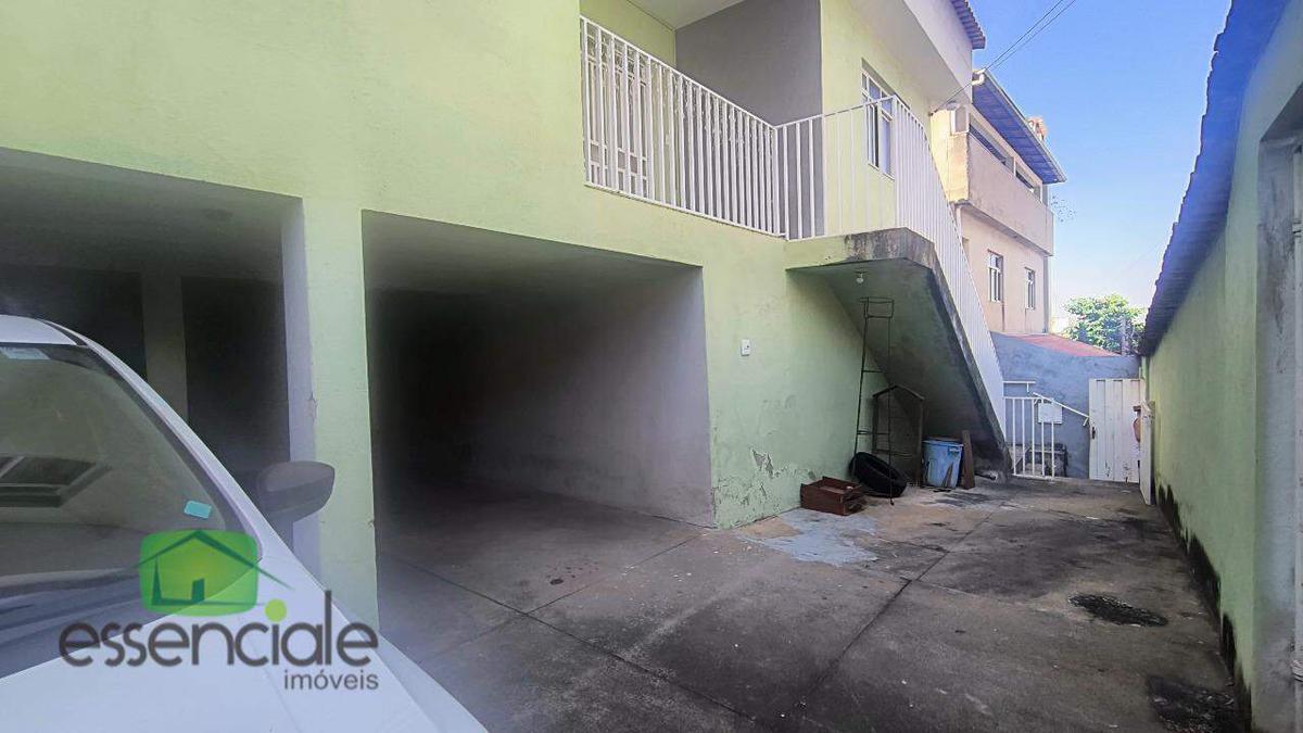 Casa, Santa Cruz Industrial, 3 Quartos, 3 Vagas, 1 Suíte