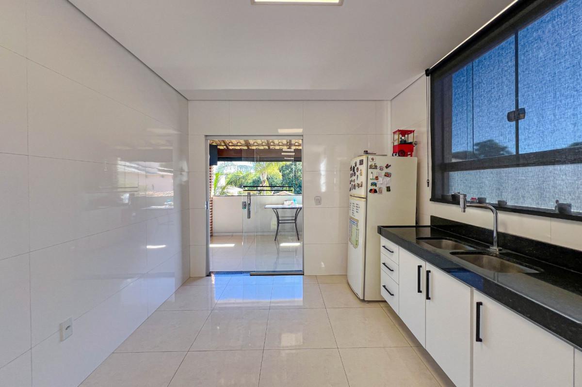 Casa, Recanto da Lagoa, 3 Quartos, 2 Vagas, 1 Suíte