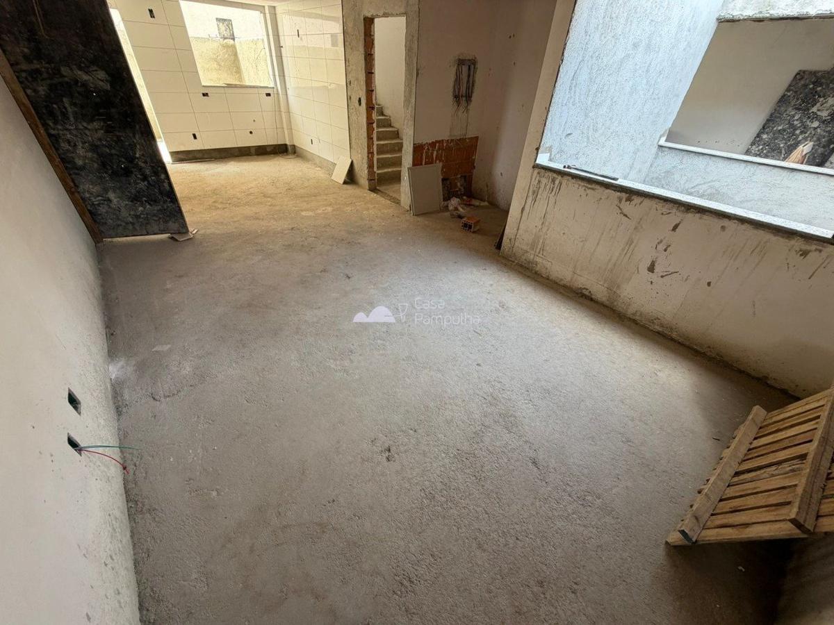 Apartamento, Santa Mônica, 2 Quartos, 1 Vaga, 1 Suíte