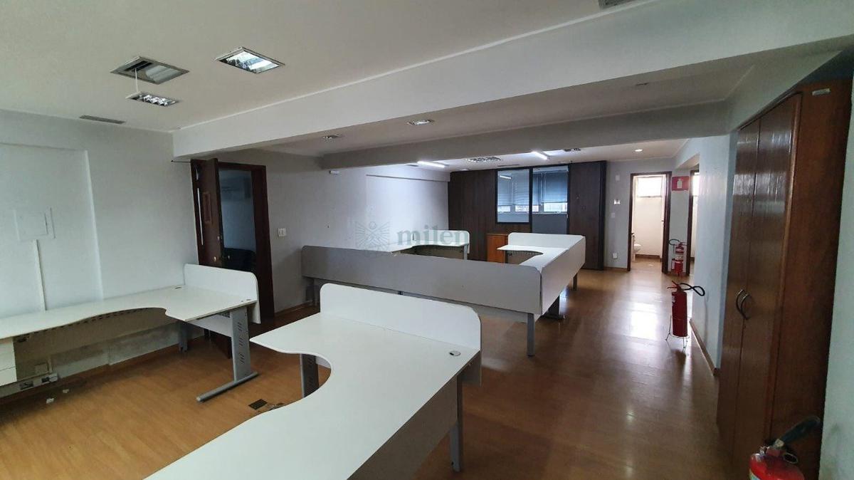 Galpão, Funcionários, 0 Quarto, 0 Vaga