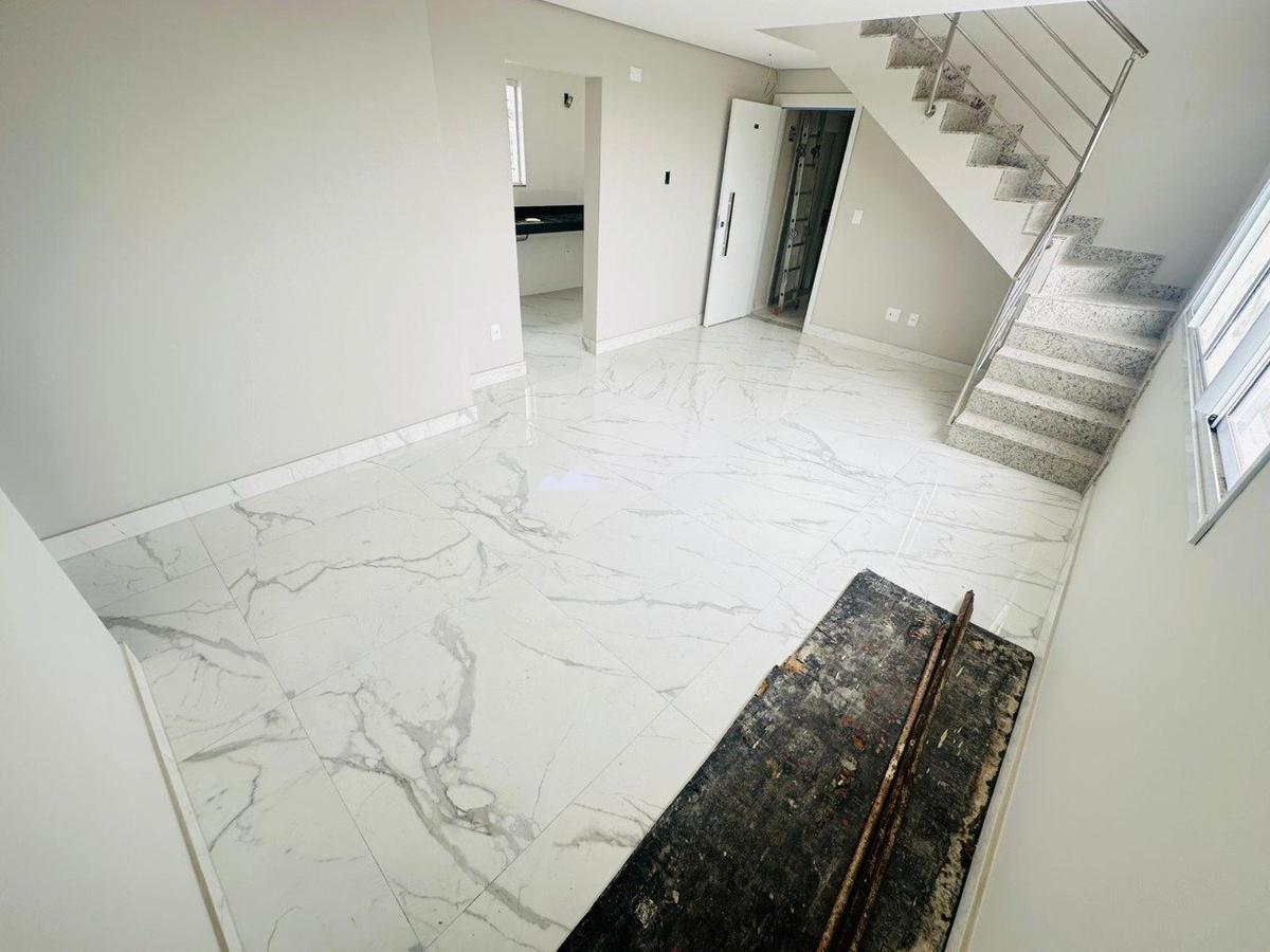Apartamento, Santa Branca, 3 Quartos, 3 Vagas, 1 Suíte